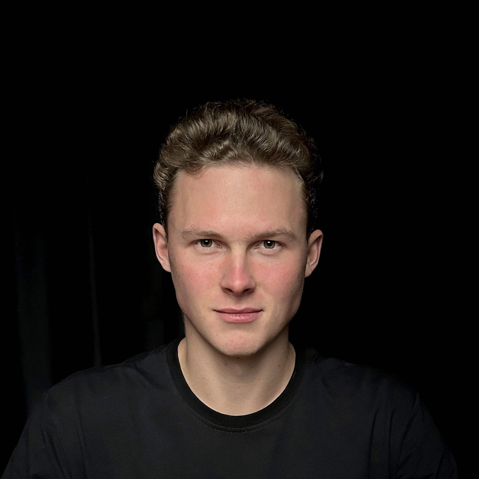 Portrait of Alex Mokrov